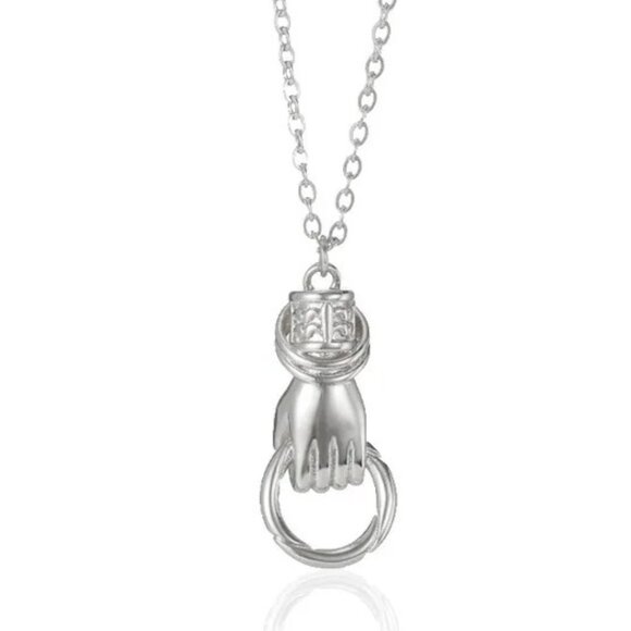 18K White Gold Plated Figa Hand Pendant Necklace Vintage Style - Picture 1 of 3